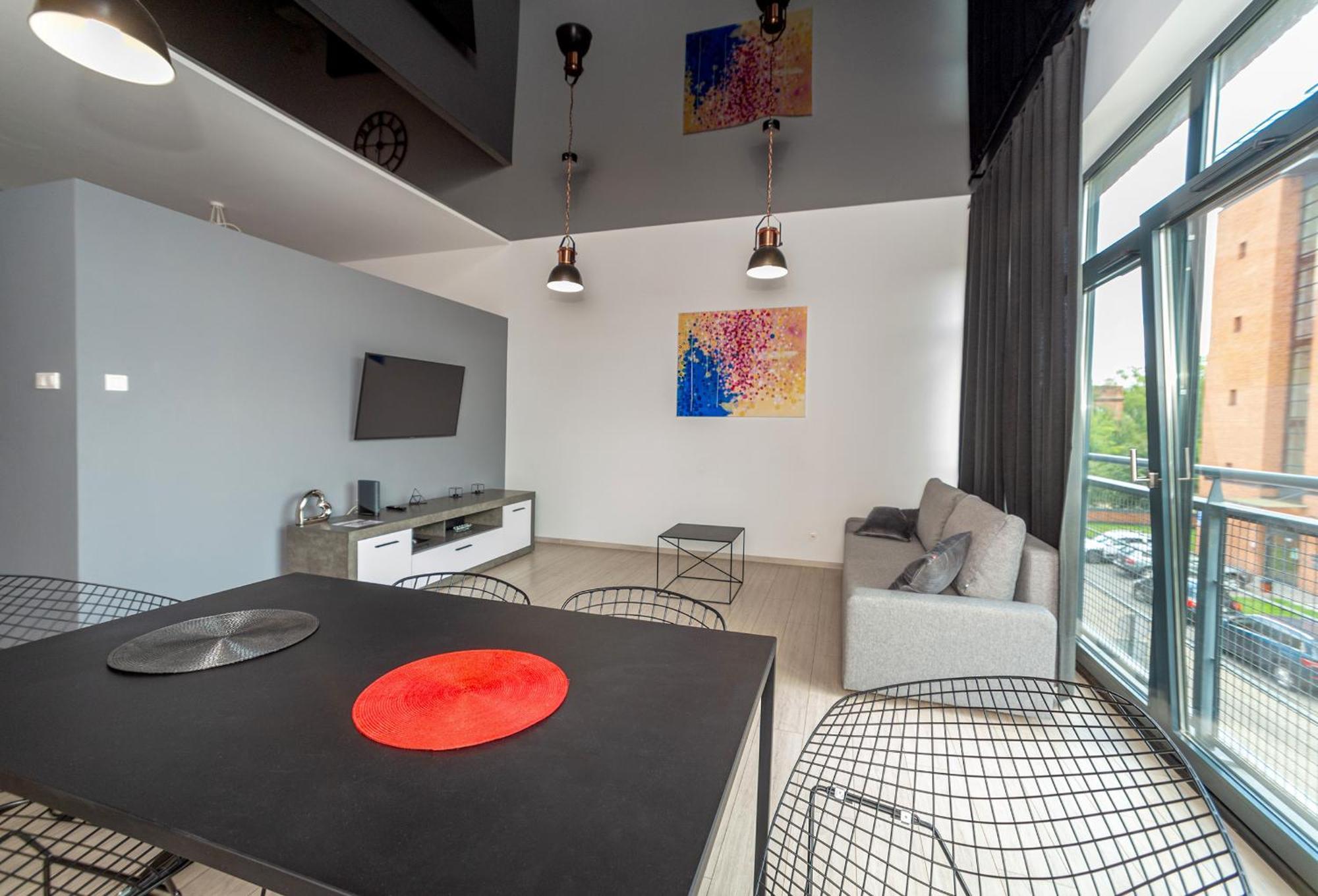 Host Lofty Tymienieckiego Apartment