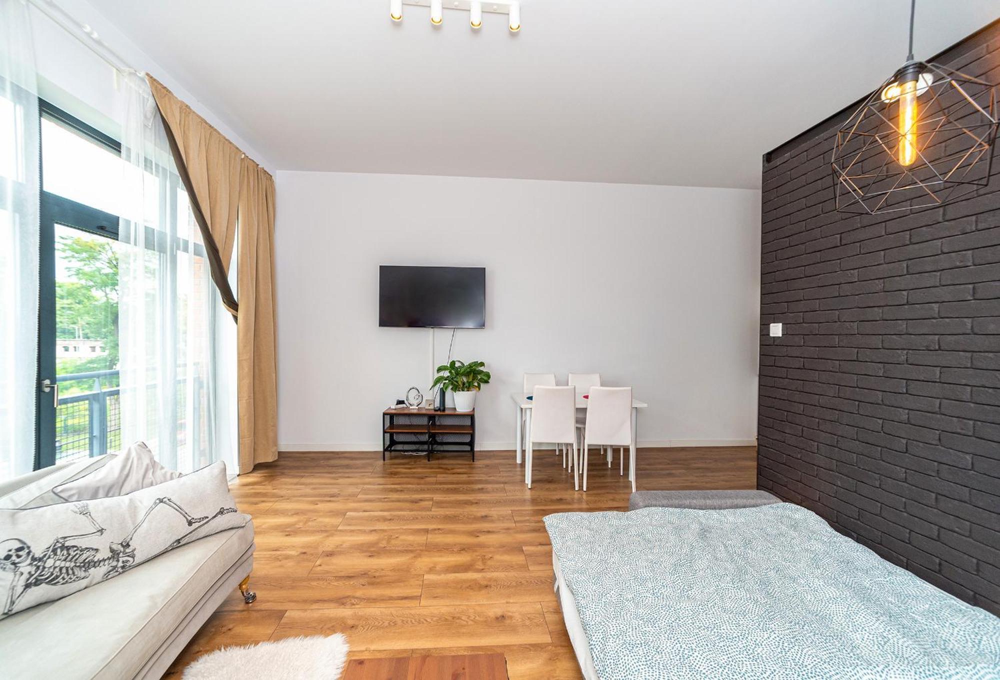 Apartament Host Lofty Tymienieckiego