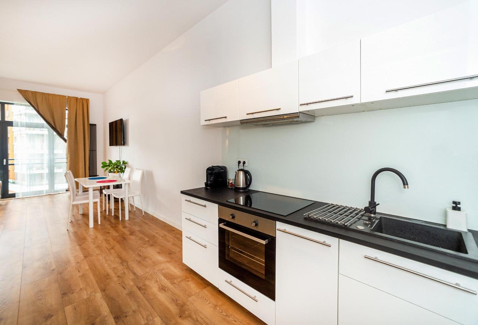 Host Lofty Tymienieckiego Apartment *
